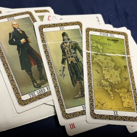 2012 Dishonored Tarot Card Deck Playing and Divinatory Cards Game - Picture 8 of 8